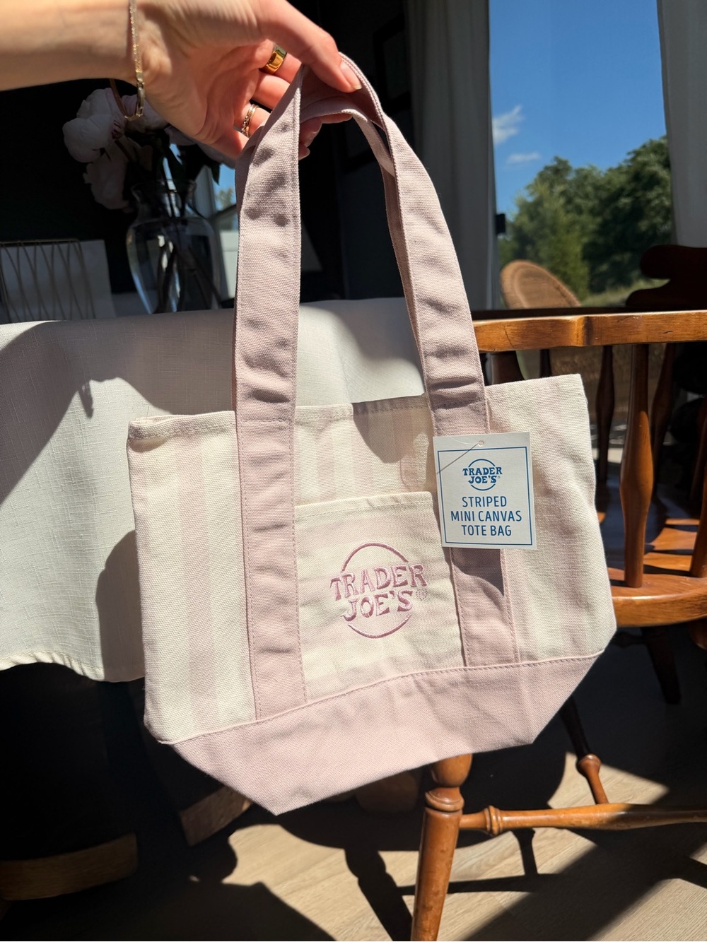 VIRAL 2026 Trader Joe's Pink Stripe Canvas Tote - Picture 2 of 4